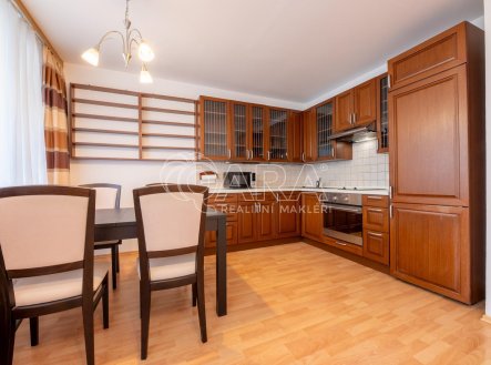 Pronájem bytu, 2+kk, 69 m²