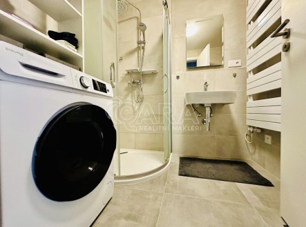 Pronájem bytu, 1+kk, 35 m²