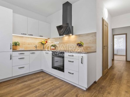 Pronájem bytu, 2+1, 60 m²