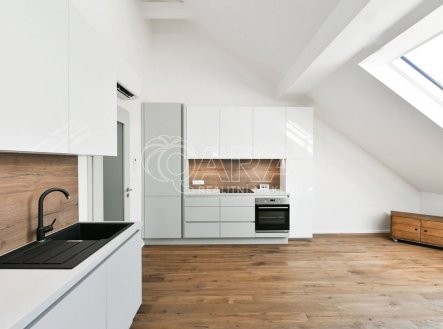 Pronájem bytu, 2+kk, 50 m²