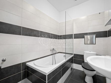 Prodej bytu, 3+kk, 75 m²