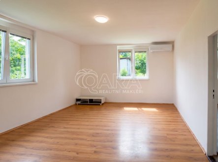 Pronájem bytu, 2+1, 73 m²