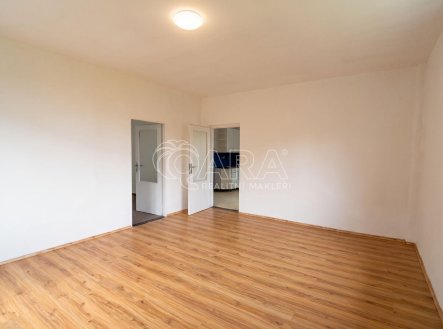 Pronájem bytu, 2+1, 73 m²