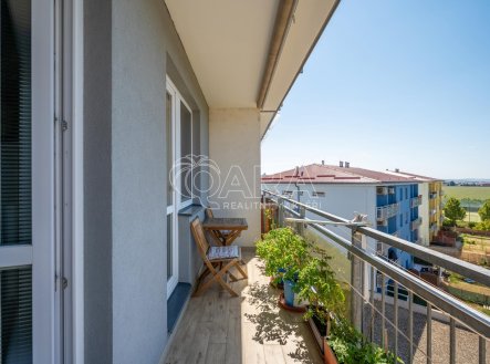 Pronájem bytu, 3+kk, 78,3 m²