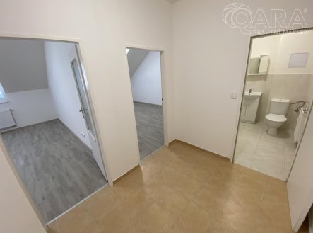Pronájem bytu, 3+kk, 85,8 m²