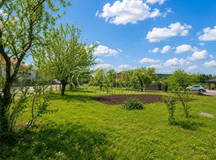 Prodej pozemku pro bydlení, 878 m²