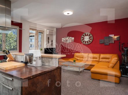 Prodej bytu, 2+kk, 61,8 m²
