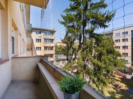 Prodej bytu, 2+kk, 61,8 m²