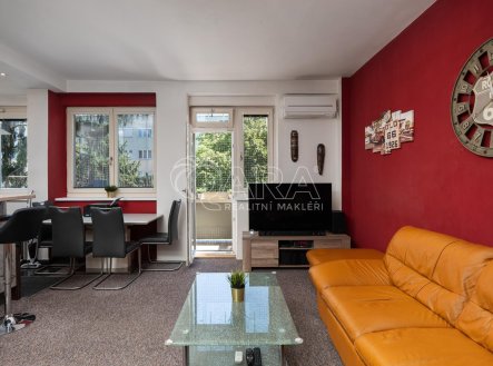 Prodej bytu, 2+kk, 61,8 m²