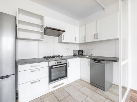 Pronájem bytu, 3+kk, 62 m²
