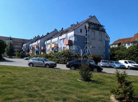 Pronájem bytu, 2+kk, 56,2 m²
