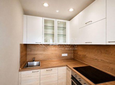 Pronájem bytu, 2+kk, 44 m²