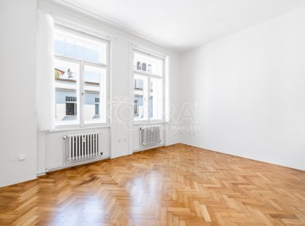 Pronájem kanceláře, 31,2 m²