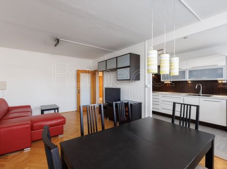 Pronájem bytu, 3+1, 79 m²