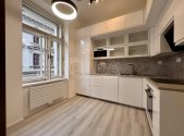 Pronájem bytu, 2+1, 83 m²