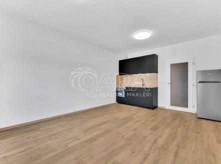 Pronájem bytu, 1+kk, 35 m²