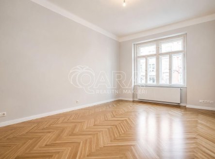 Pronájem bytu, 3+kk, 107 m²