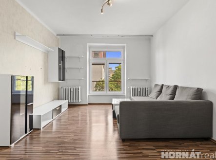 Pronájem bytu, 2+1, 56 m²