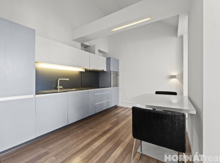 Pronájem bytu, 2+kk, 47 m²