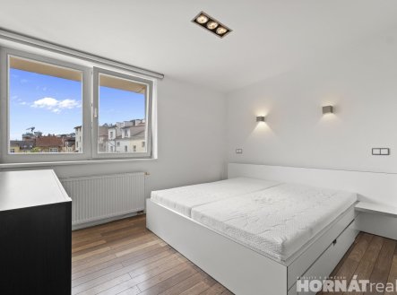 Pronájem bytu, 2+kk, 47 m²