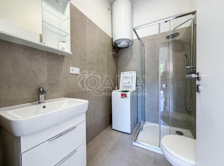 Pronájem bytu, 1+kk, 23,9 m²