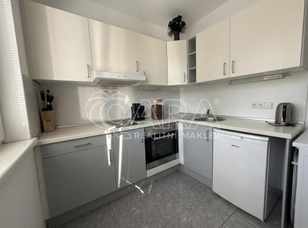 Pronájem bytu, 1+1, 34,7 m²
