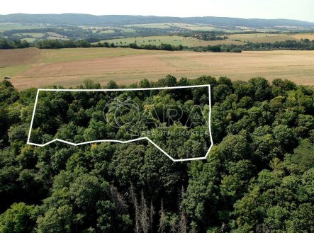 Prodej pozemku pro komerční výstavbu, 9 074 m²