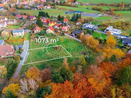 Prodej pozemku pro bydlení, 1 073 m²