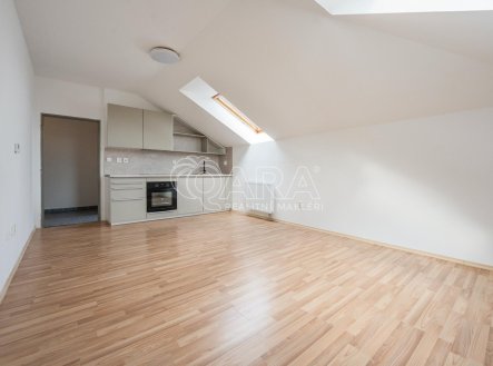 Prodej bytu, 1+kk, 30,8 m²