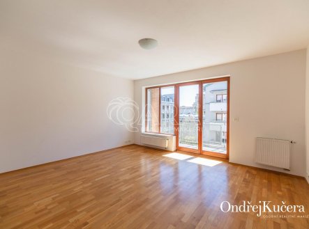 Pronájem bytu, 2+kk, 66 m²