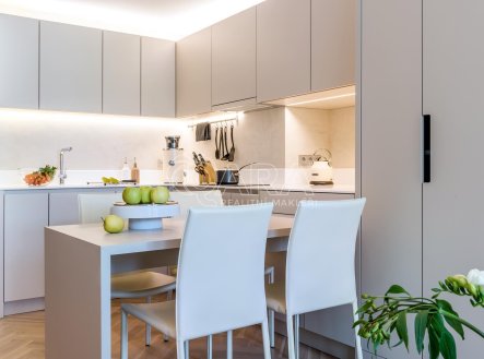 Pronájem bytu, 2+kk, 51,5 m²