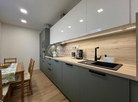 Pronájem bytu, 3+1, 71 m²
