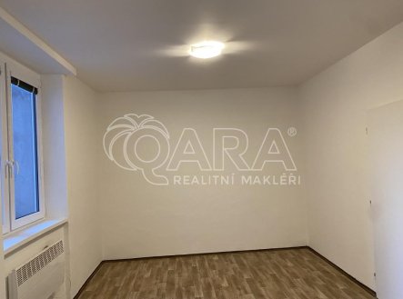 Pronájem bytu, 1+kk, 27 m²