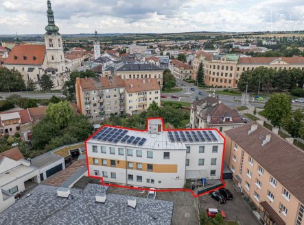 Pronájem kanceláře, 100 m²
