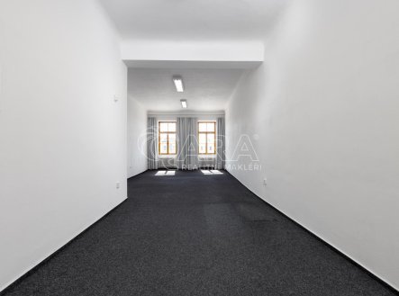 Pronájem kanceláře, 40 m²