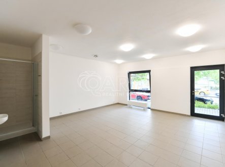 Pronájem obchodní prostory, 34 m²