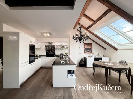 Prodej bytu, 3+kk, 122 m²