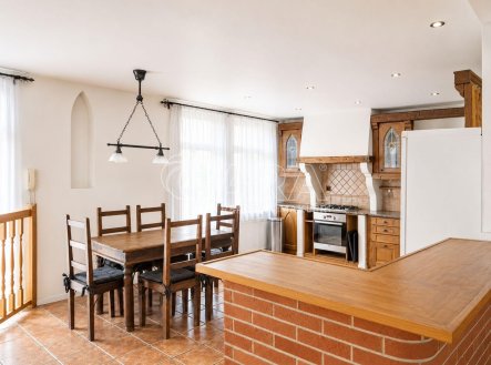 Pronájem bytu, 5+kk, 200 m²