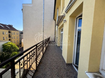 Pronájem bytu, 5+kk, 200 m²