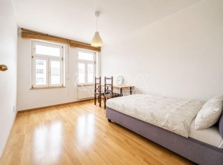 Pronájem bytu, 5+kk, 200 m²