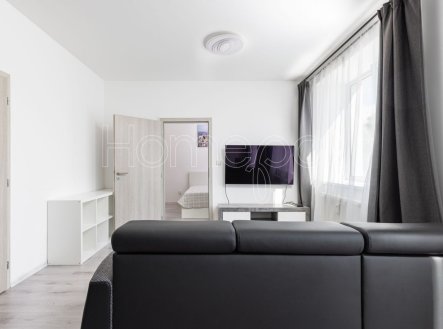 Pronájem bytu, 2+kk, 39,6 m²