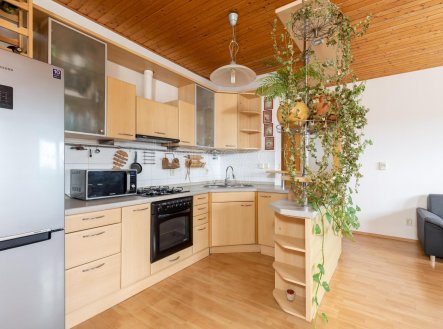 Pronájem bytu, 2+kk, 57,7 m²