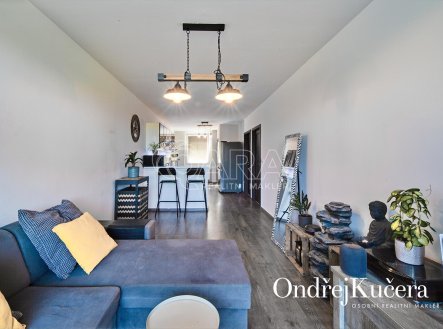 Prodej bytu, 3+kk, 74 m²