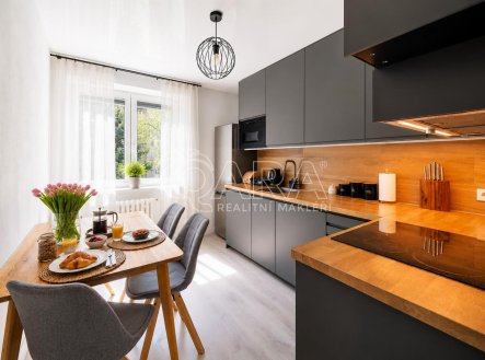 Prodej bytu, 2+1, 56 m²