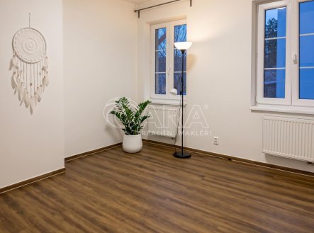 Pronájem bytu, 2+kk, 69,4 m²