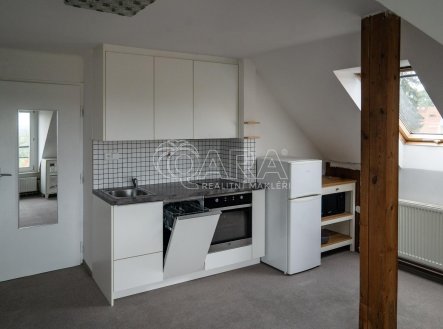 Pronájem bytu, 2+kk, 50 m²