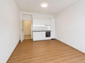 Pronájem bytu, 1+kk, 32 m²