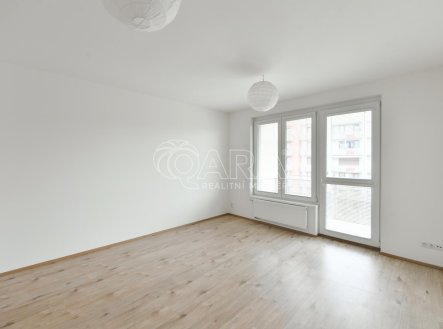 Pronájem bytu, 1+kk, 33 m²