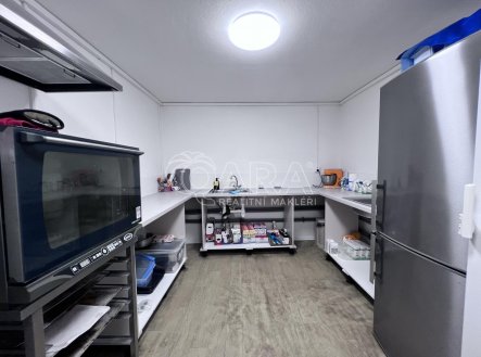 Pronájem obchodní prostory, 37 m²
