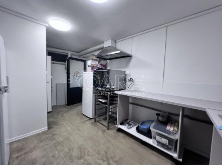 Pronájem obchodní prostory, 37 m²